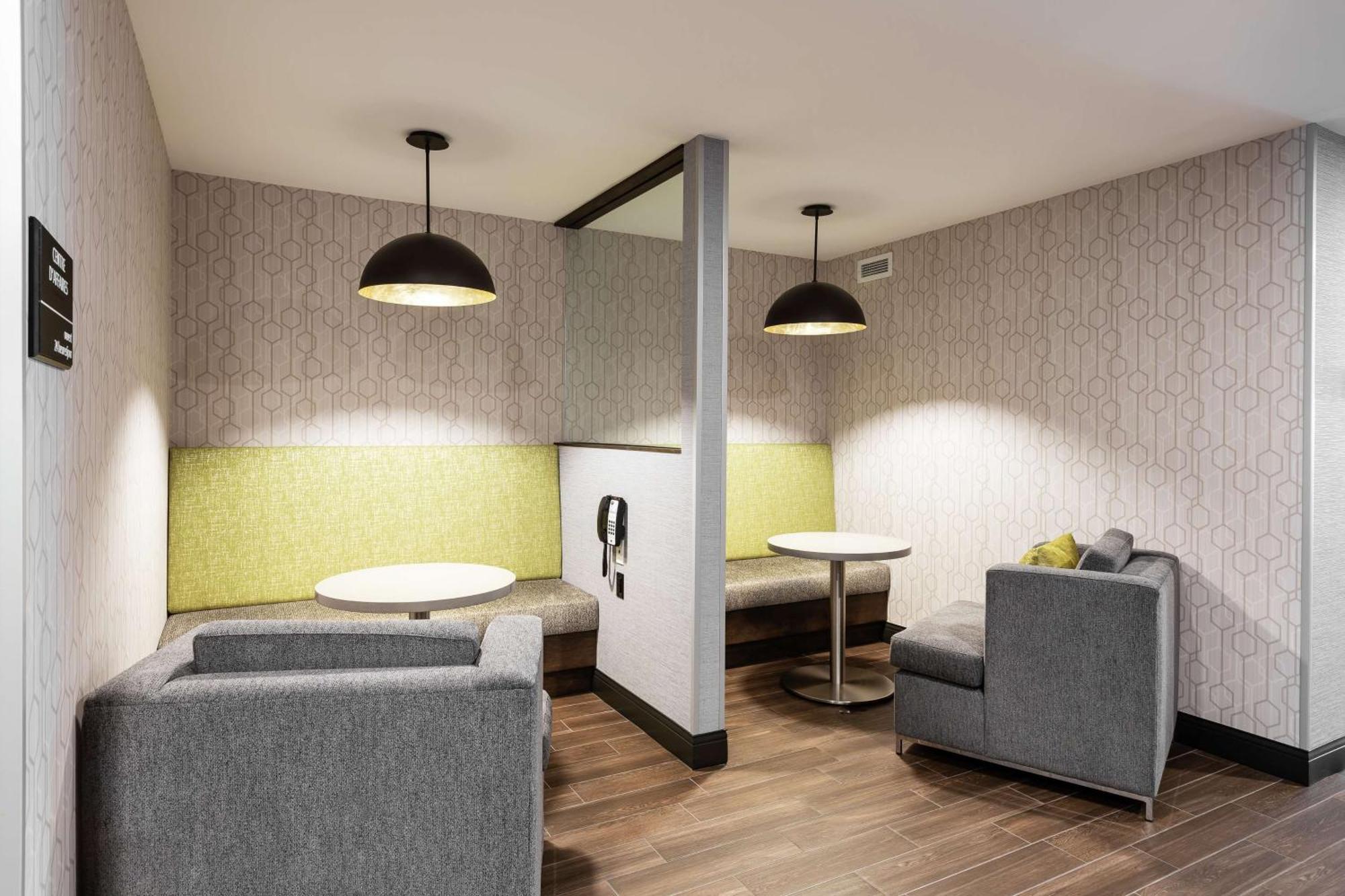 Hampton Inn & Suites By Hilton Quebec - Beauport Ngoại thất bức ảnh