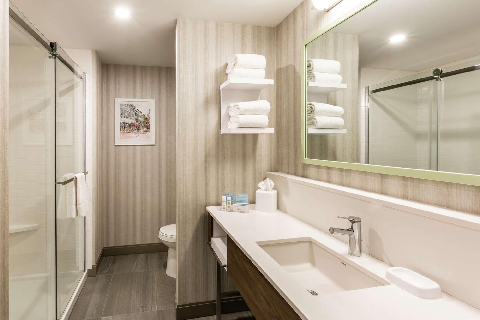 Hampton Inn & Suites By Hilton Quebec - Beauport Ngoại thất bức ảnh