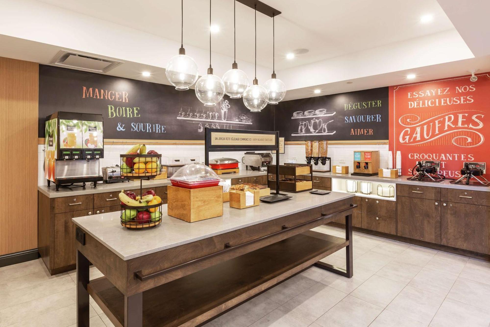 Hampton Inn & Suites By Hilton Quebec - Beauport Ngoại thất bức ảnh